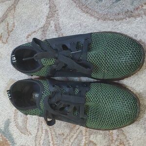 Indestructible breathable sneakers